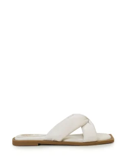 Amira Flat Sandal