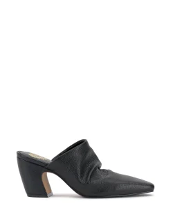 Carlie Mule