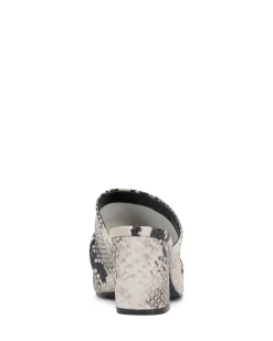 Carlie Mule