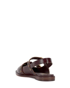 Faye Flat