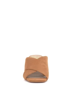 Hemila Mule