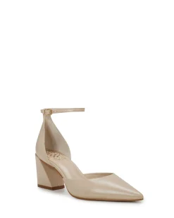 Sorenn Sandal